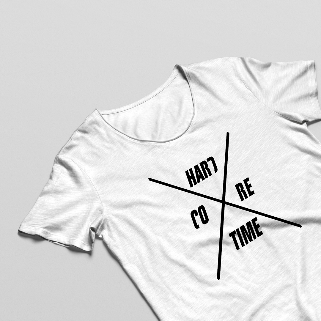 Camiseta HardCore X Time imagen con diseño al detalle por la parte frontal